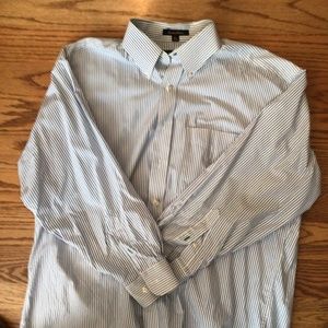 Tommy Hilfiger Shirt White w Blue Stripes. Size 16 1/2 x 32-33